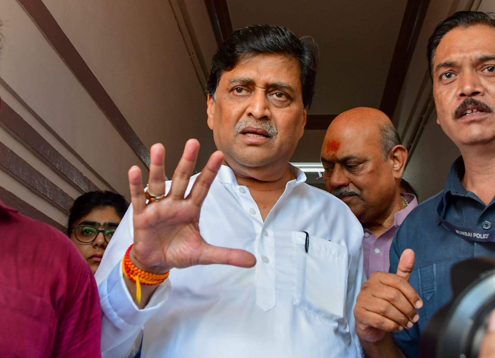 महाराष्ट्र कांग्रेस में राजनीतिक भूचाल की वजह श्वेत पत्र तो नहीं? अशोक चव्हाण ने क्यों दिया इस्तीफा
