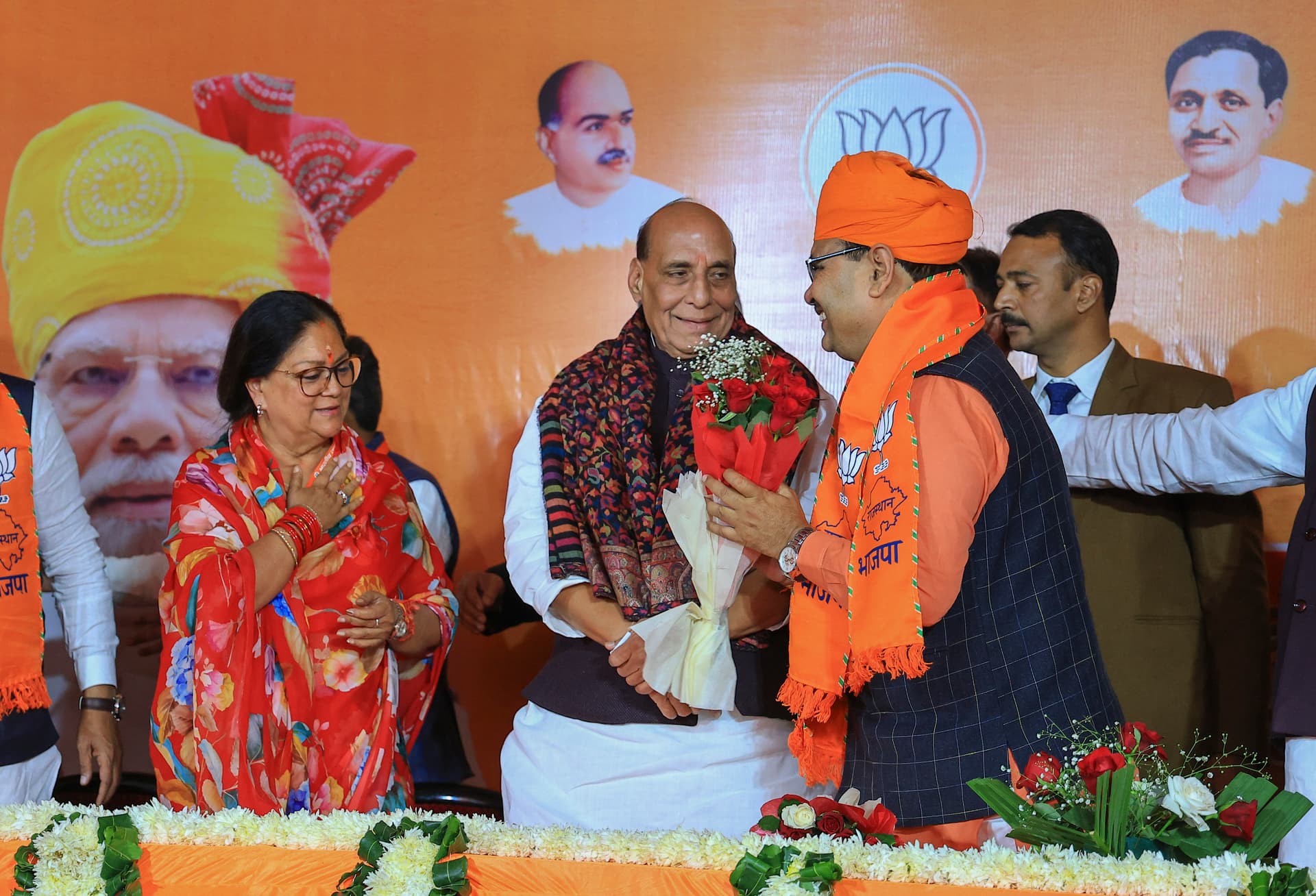 पर्ची खोलते ही वसुंधरा राजे के उड़ गए होश? भजनलाल का नाम देख ऐसा था रिएक्शन, वीडियो वायरल