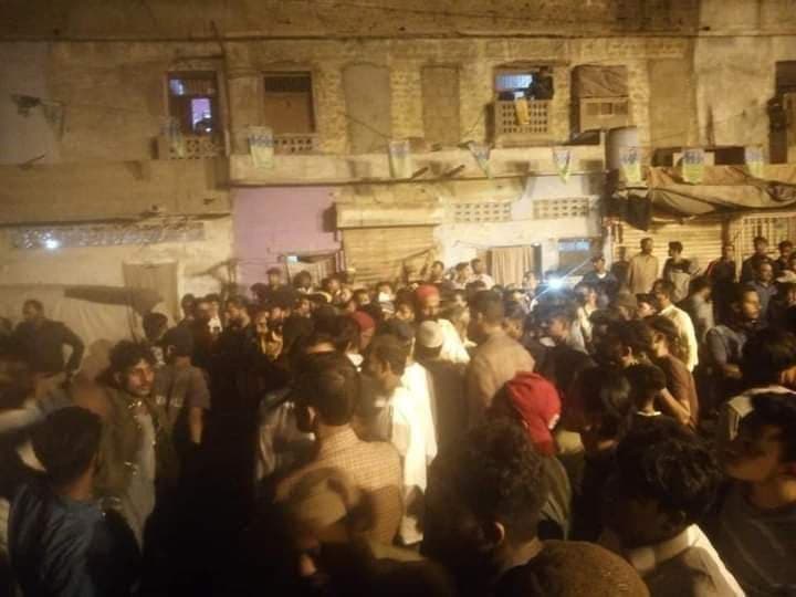 Janmashtami : पाकिस्तान में जन्माष्टमी के मौके पर कृष्ण मंदिर में तोड़फोड़, श्रद्धालुओं को पीटा और ...