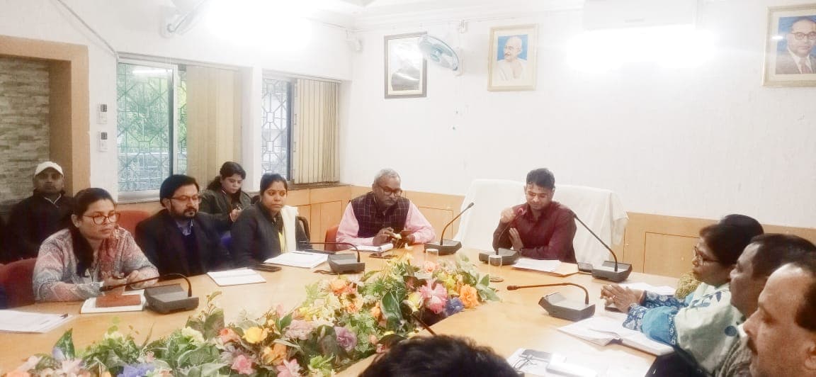 मुख्यमंत्री हेमंत सोरेन 19 को गुमला में, कार्यक्रम की तैयारी को लेकर डीडीसी ने वरीय अधिकारियों के साथ की बैठक