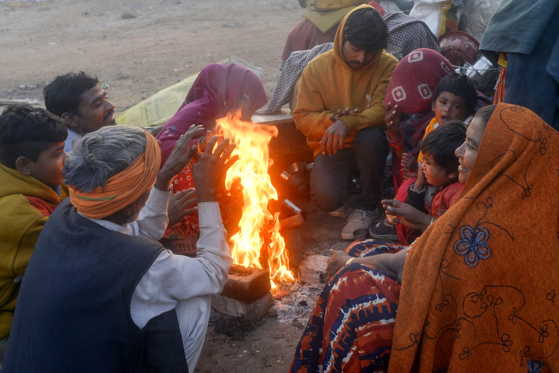 Weather Forecast: बर्फीली सर्दी… कई राज्यों में कड़ाके की ठंड, यहां हुई 24 घंटे में 95 सेंटीमीटर बारिश