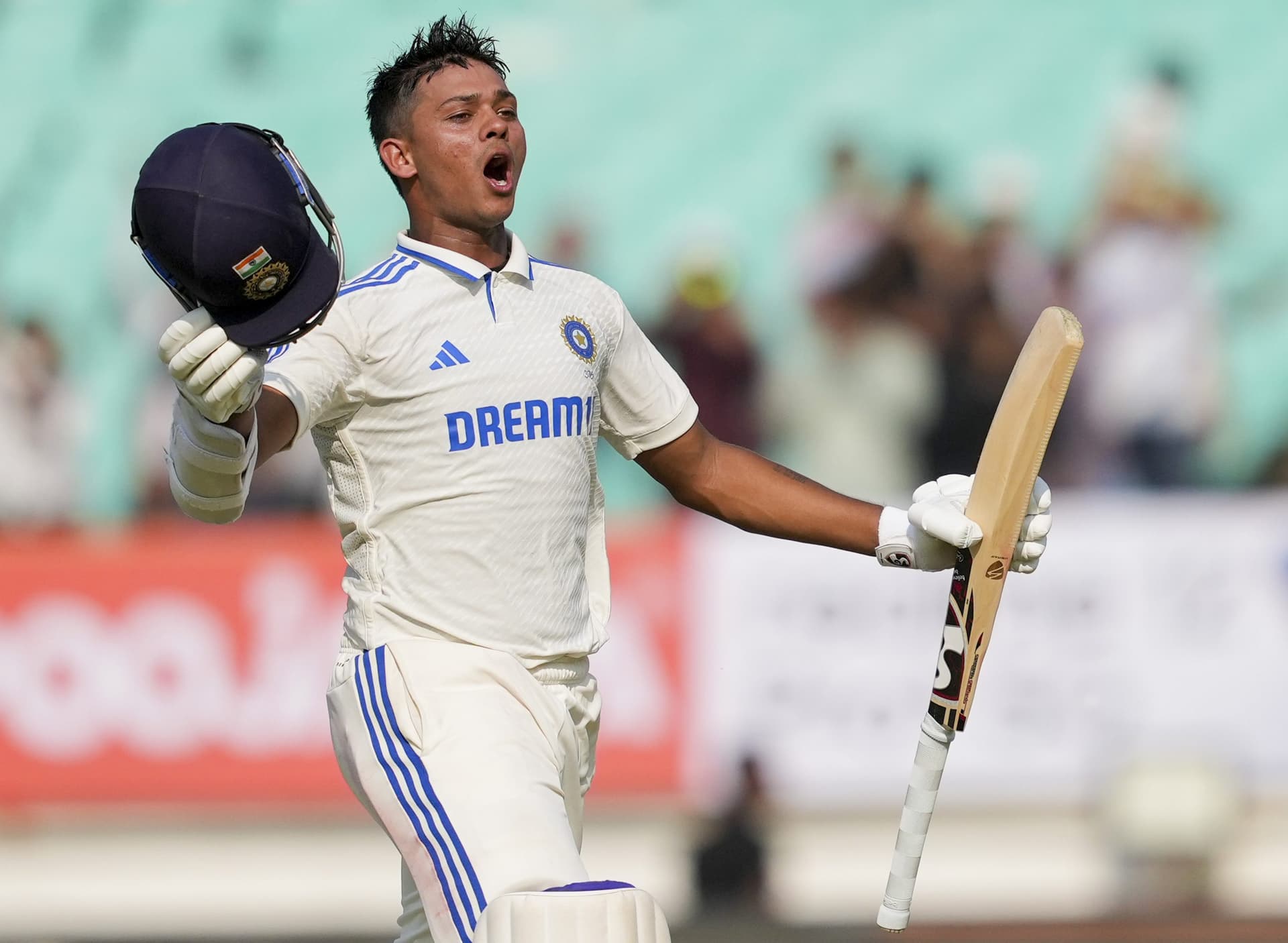 IND vs ENG: यशस्वी जायसवाल ने फिर जड़ा दोहरा शतक, दर्ज किया बड़ा रिकॉर्ड, देखें वीडियो
