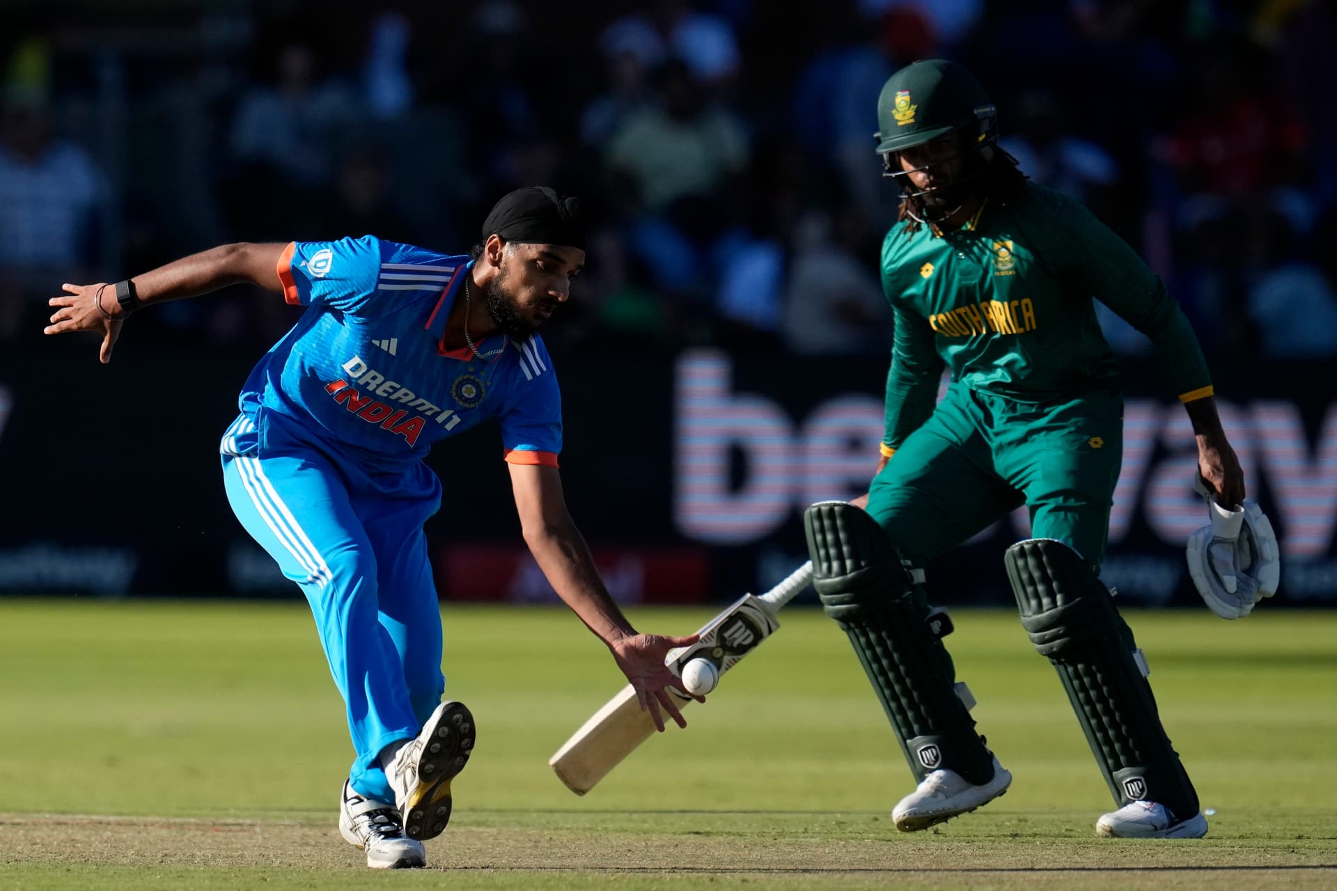 IND vs SA: दक्षिण अफ्रीका ने भारत को दूसरे वनडे मुकाबले में 8 विकेट से हराया, टोनी डी जोरजी का नाबाद शतक