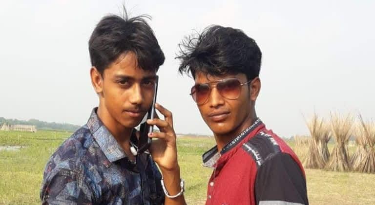 कानों में हेडफोन, मोबाइल में गेम, ट्रेन गुजरी और दो युवकों ने जिंदगी को कह दिया अलविदा