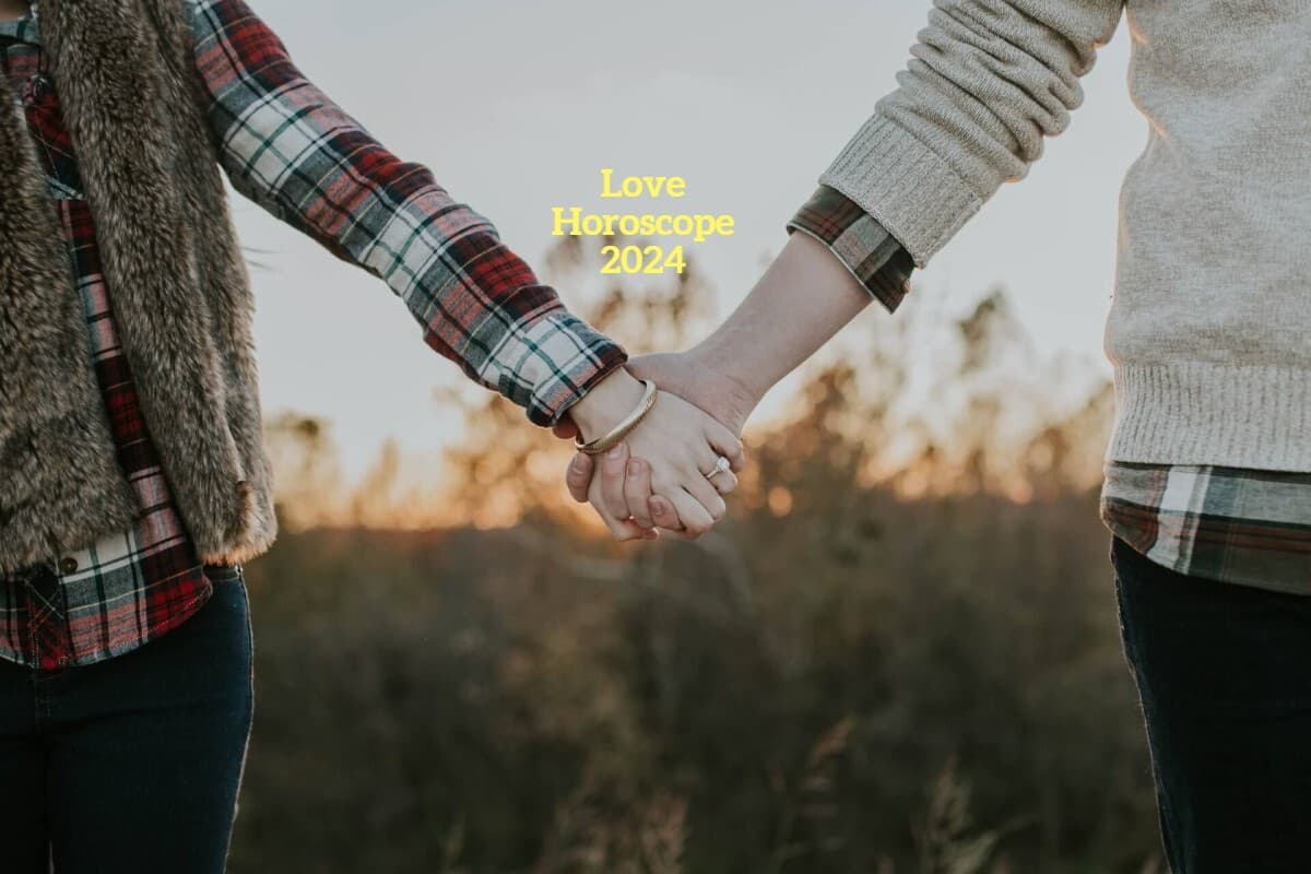 Love Horoscope 2024: मेष, वृषभ और मिथुन राशिवालों का कुछ ऐसा रहेगा नया साल में लव लाइफ