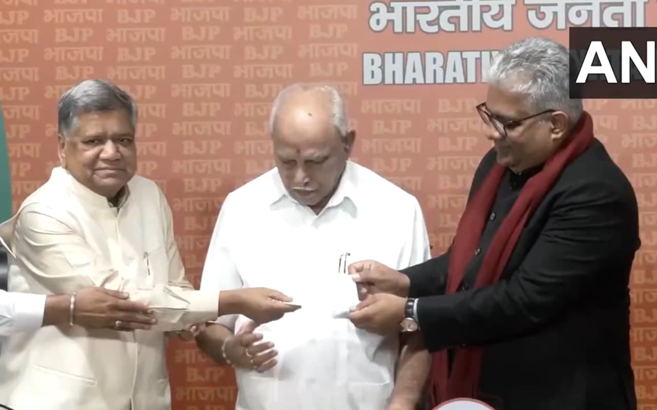 लोकसभा चुनाव से पहले बीजेपी में वापस लौटे जगदीश शेट्टार, पिछले साल पकड़ा था कांग्रेस का हाथ
