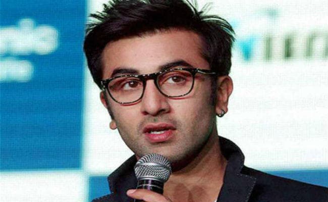 जानें, पाकिस्‍तानी कलाकारों पर बैन को लेकर क्‍या बोले रणबीर कपूर ?