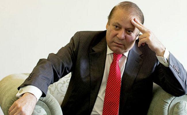 चिंतित शरीफ ने सेना से कहा: आतंकियों को खत्म करो नहीं तो पड़ जाएंगे अलग-थलग