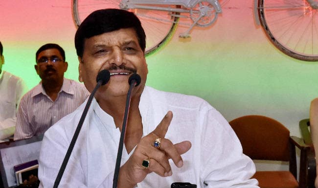 मुलायम ने कौमी एकता दल का समाजवादी पार्टी में विलय कराया