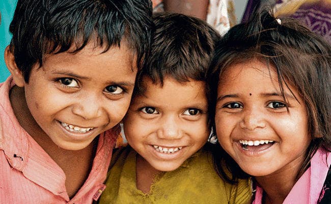 शराब की दुकान में अब बिकने लगा डेयरी प्रोडक्ट