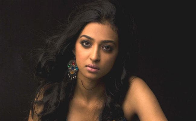 पाकिस्तानी कलाकारों पर बैने पर राधिका का बोल्ड जवाब