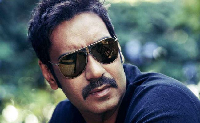 अजय ने ‘ऐ दिल है मुश्किल'' का किया समर्थन