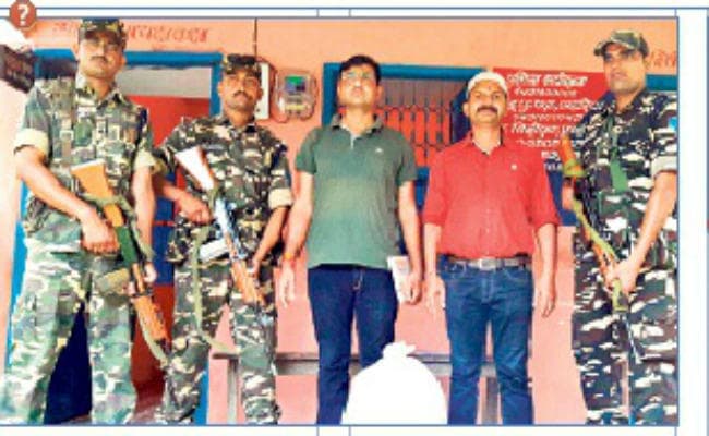 दस किलो गांजा पकड़ाया