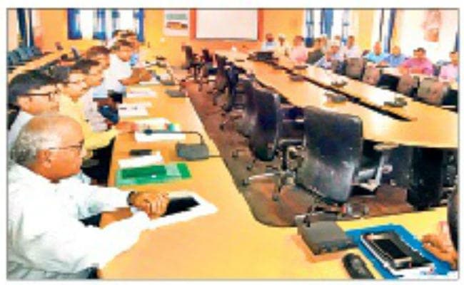 सभी एंबुलेंस को लेकर आइये कलेक्ट्रेट, खुद करूंगा जांच