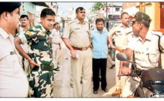 कालीबाड़ी विवाद में  कई पकड़े गये