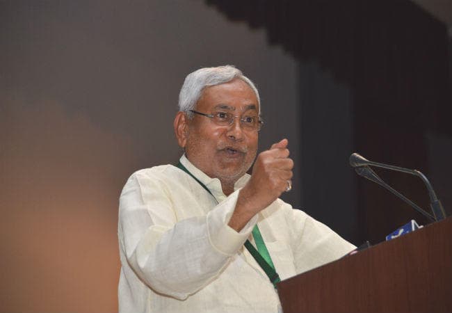 पाकिस्तान को उसी की भाषा में जवाब दीजिए, हम आपके साथ हैं : नीतीश