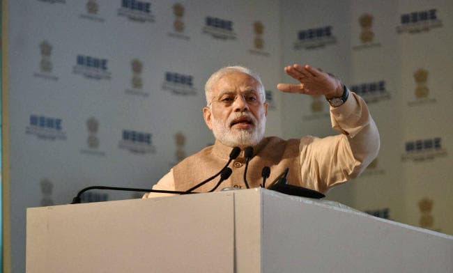मोदी ने राष्ट्रीय अनुसूचित जाति - जनजाति केंद्र की शुरुआत की