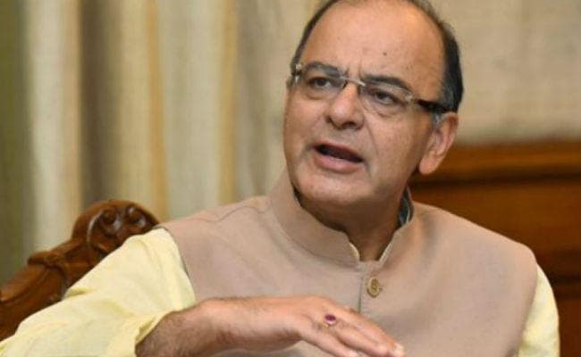 जीएसटी समिति ने किया कर दरों पर विचार, राज्यों के मुआवजे की व्यवस्था पर बनी सहमति