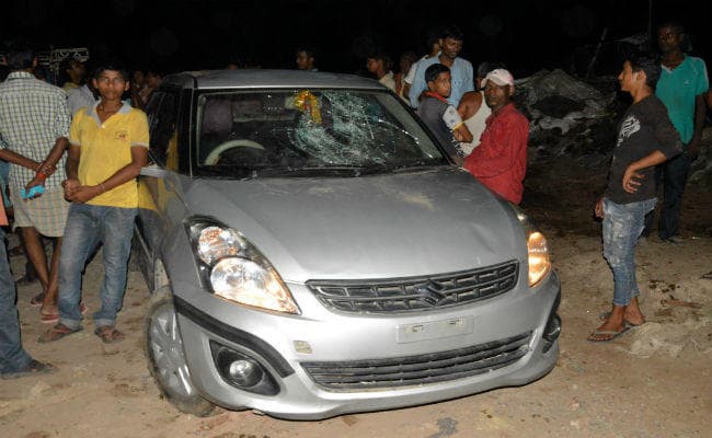 पटना में युवक के अपहरण की कोशिश, रेलवे ट्रैक पर दौड़ाई कार