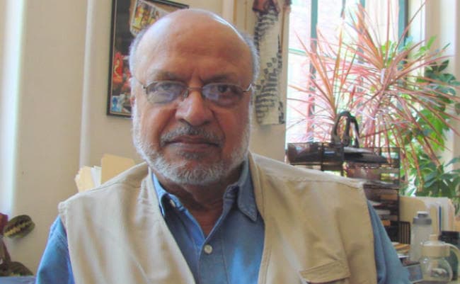 बड़े दुख की बात है कि करण जौहर को अपनी देशभक्ति साबित करनी पड़ रही है : श्याम बेनेगल