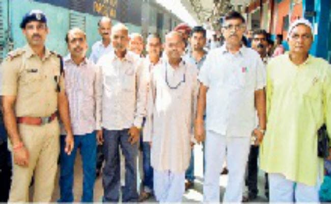 स्टेशन पर बढ़ायी जायेंगी यात्री सुविधाएं : रामानंद