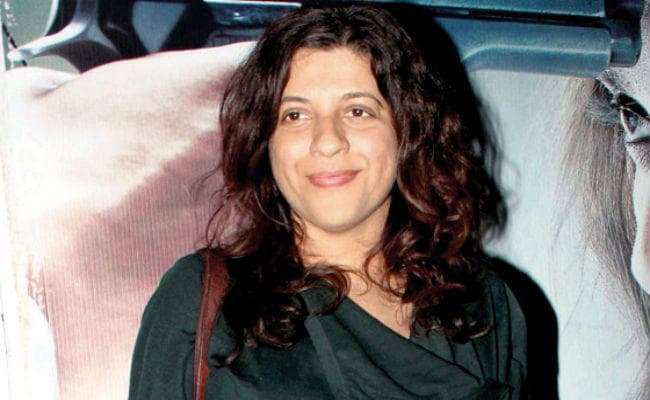 करण जौहर को धमकाया जा रहा है: जोया अख्‍तर