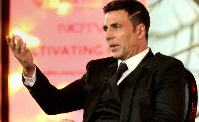 पैसों की तंगी से जूझ रहे बीमार प्रोड्यूसर की मदद को आगे आये अक्षय कुमार