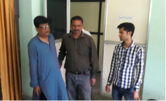 धनबाद व दुमका में दो सरकारी कर्मी को एसीबी ने किया गिरफ्तार