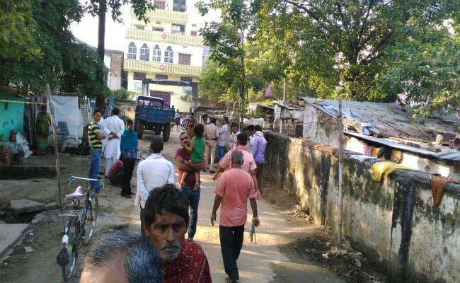 भोजपुर : आरा के जमिरा में पति-पत्नी की गोली मारकर हत्या, लूटपाट