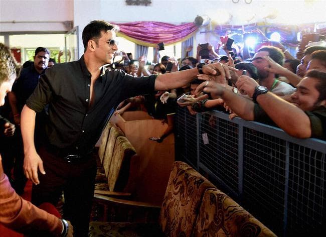 15 अगस्‍त को फिर अक्षय का कब्‍जा, ''गोल्‍ड'' का फर्स्‍टलुक जारी