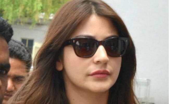 ‘ऐ दिल है मुश्किल'' पर सेंसर बोर्ड की कैंची : अनुष्का के किसिंग सीन में लगाया कट