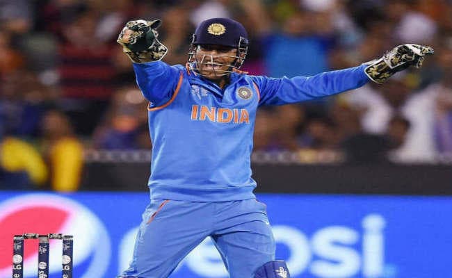 धौनी के लिए लक्‍की रहा है मोहाली, बल्‍ले से खूब बरसे हैं रन