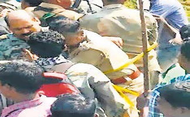 झारखंड : खूंटी में पुलिस फायरिंग, एक की मौत, छह घायल