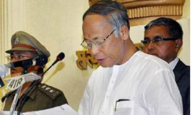 उग्रवादियों की गोलीबारी में बाल-बाल बचे मणिपुर के मुख्यमंत्री ओकराम इबोबी सिंह