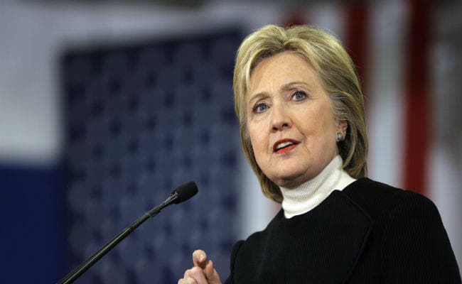 बोलीं हिलेरी, ट्रंप का अंतिम निशाना लोकतंत्र