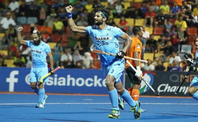 चैंपियन्स ट्रॉफी : भारत ने मलेशिया को 2-1 से हराया