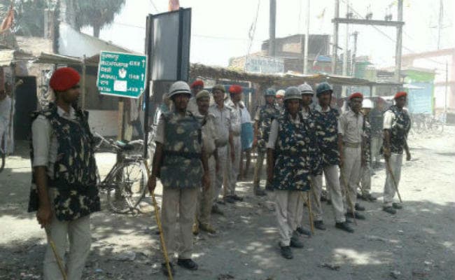 दरभंगा में जमीन विवाद को लेकर तनाव, विधायक पर हमला, धारा 144 लागू