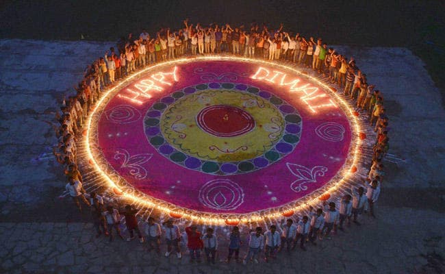 चीनी सामान के बहिष्कार से बौखलाया चीन, निवेश प्रभावित होने की धमकी दी