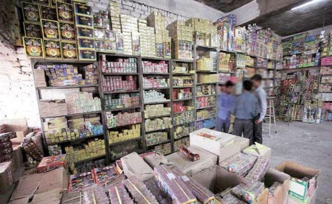 कोलकाता पुलिस ने अब तक 8515 किलो प्रतिबंधित पटाखे जब्त किये
