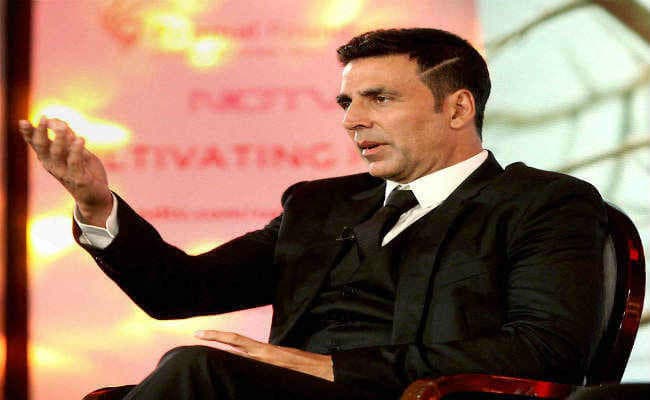 किसानों की खुदकुशी की मार झेल रहे गांव को गोद ले सकते हैं अक्षय कुमार