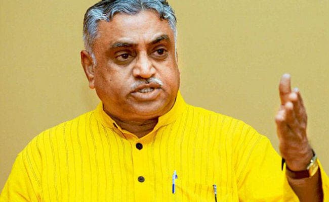 नोटबंदी का फैसला अर्थव्यवस्था को सुरक्षित व जीवंत बनाने के लिए : RSS