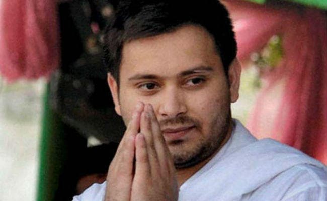 तेजस्वी का बयान, कमेटी गठित कर खातों की हो जांच