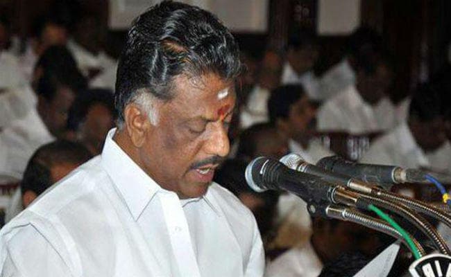 ओ पनीरसेल्वम : नगरपालिका से मुख्यमंत्री तक का सफर