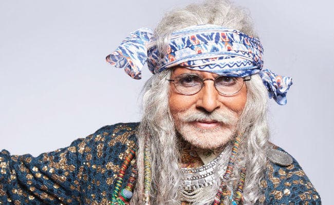 नारी ताड़न की नहीं, सम्मान की अधिकारी : अमिताभ