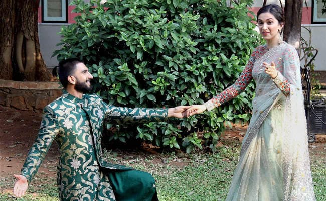 रणवीर-दीपिका की ‘पद्मावती'' के विरोध में हार्दिक पटेल, कहा- ‘ऐतिहासिक तथ्‍यों के साथ...''