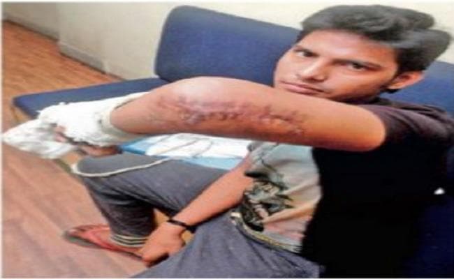 डाक्टर की लापरवाही से कट गयी हाथ की नस