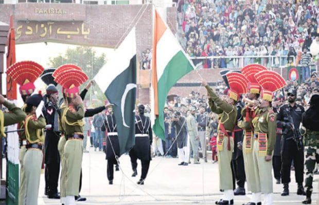 बाघा बार्डर पर लगे पाकिस्तान विरोधी नारे