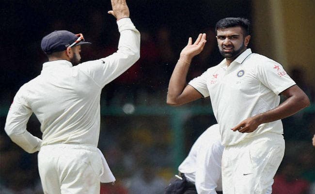 Stumps - Day 3 : जडेजा, अश्विन की फिरकी में उलझा न्यूजीलैंड, भारत को 215 रन की बढ़त