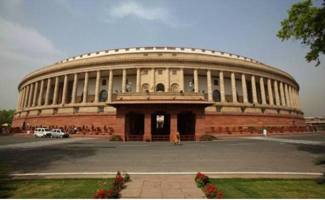 आगंतुकों पर संसद परिसर का फोटो लेने या वीडियो बनाने पर लगा रोक