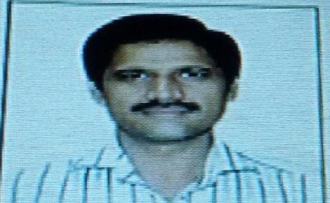 दिल्ली : टीचर को दो लड़कों ने क्लास में ही मारा चाकू, मौत